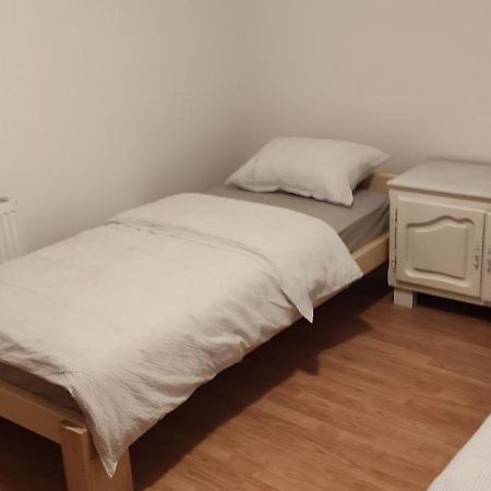 Apartman Mwa Slavonski Brod Eksteriør billede